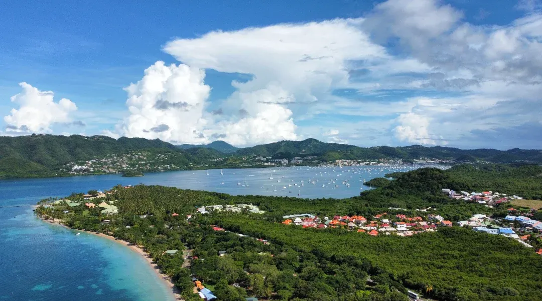 Vue aérienne côte Est Martinique Spar’Car
